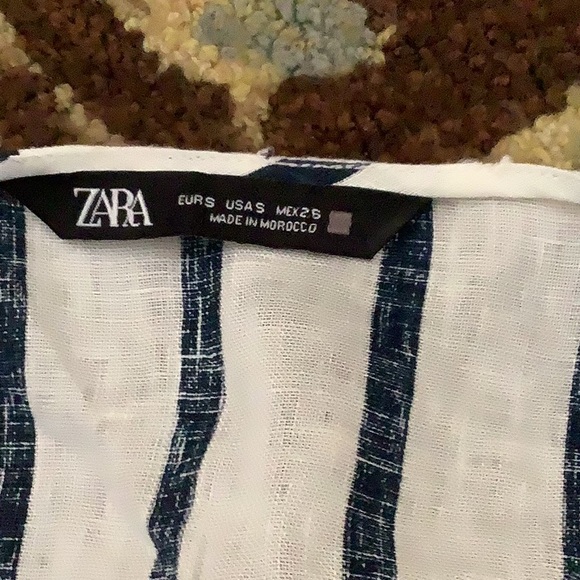 Gorgeous Linen Cropped Top by Zara 💙💙🖤 - Picture 2 of 9